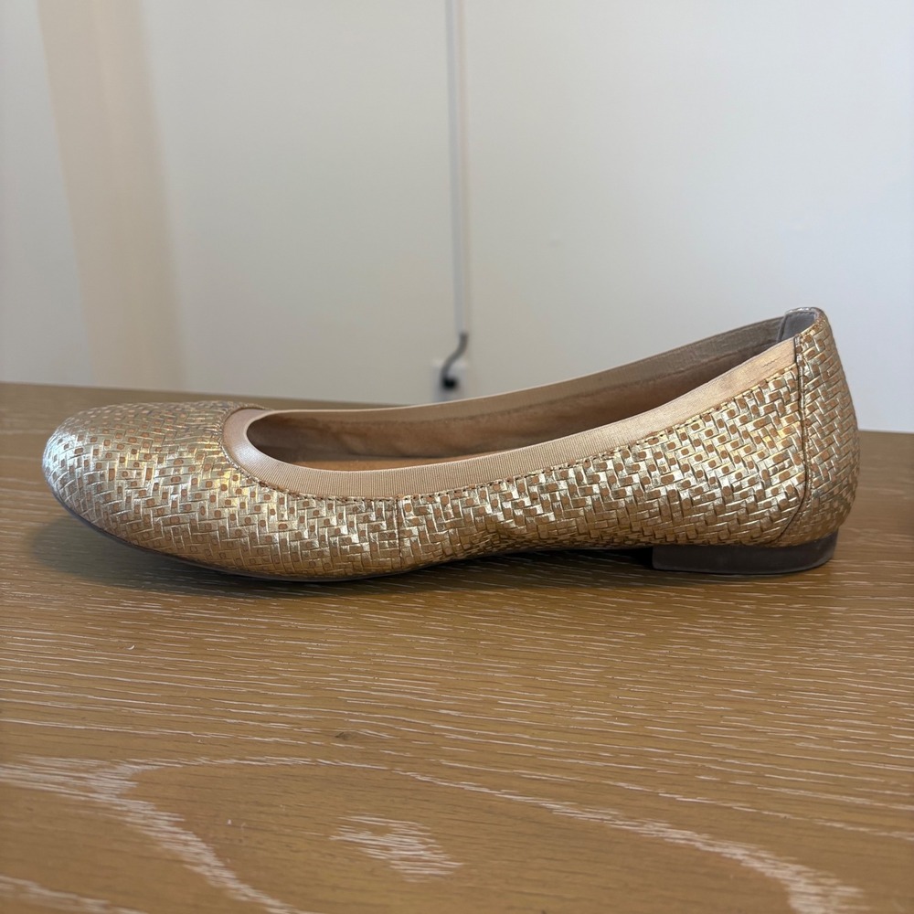 Vionic Anita Gold Metallic Woven Cork Ballet Flats Orthotic Womens 12 Round Toe - Picture 3 of 10